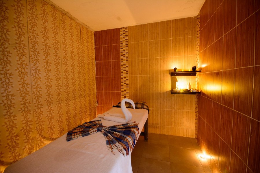 Tiana Beach Resort