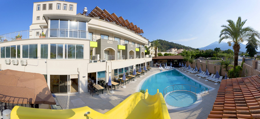Rich Melissa Hotel