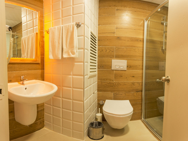 Rich Melissa Hotel