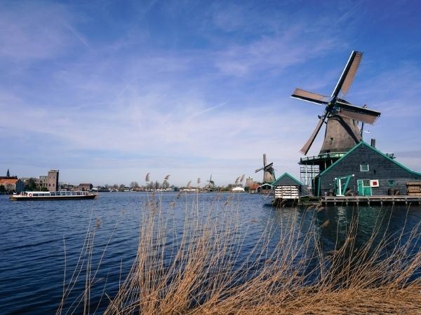 Hollanda Turları