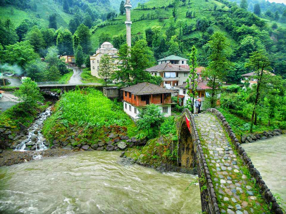 Otobüsle Karadeniz Turu
