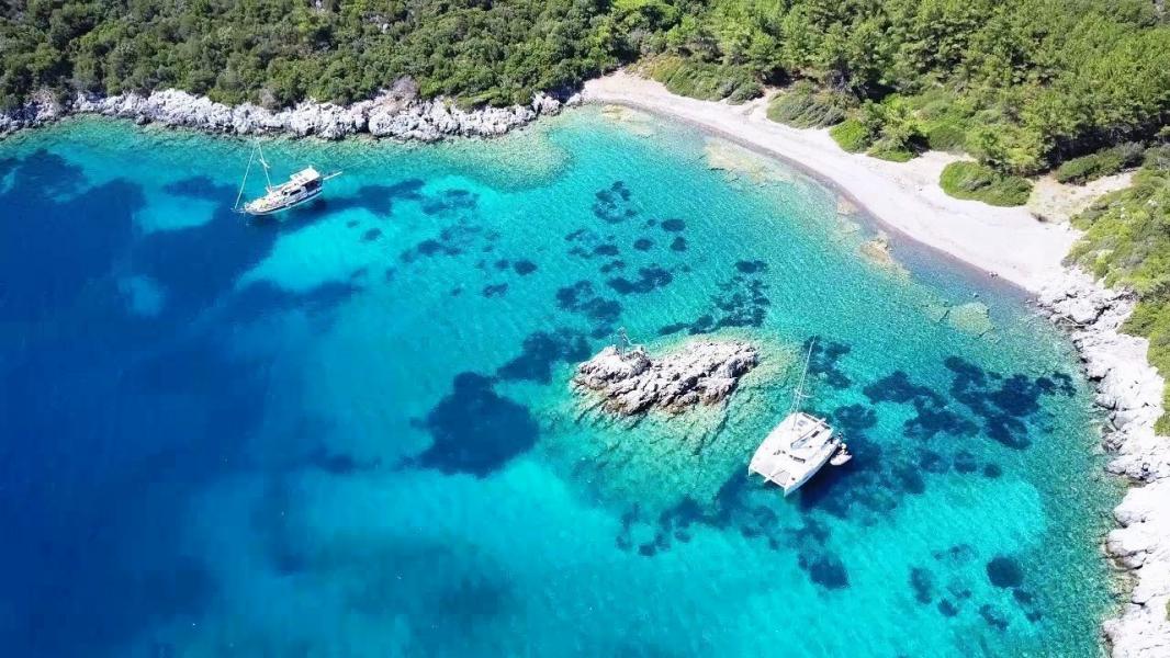 Bodrum to Karacasöğüt Mini Blue Cruise – 4-Day Turkish Gulet Adventure