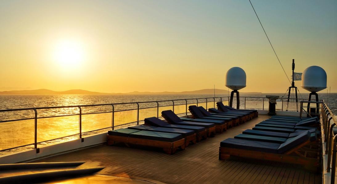 Variety Voyager: Boutique Mega Yacht Cruises