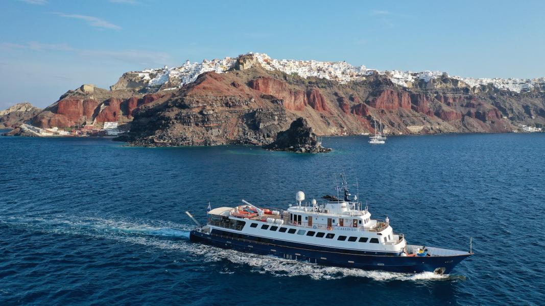 M/Y Callisto Yacht— Classic Elegance at Sea