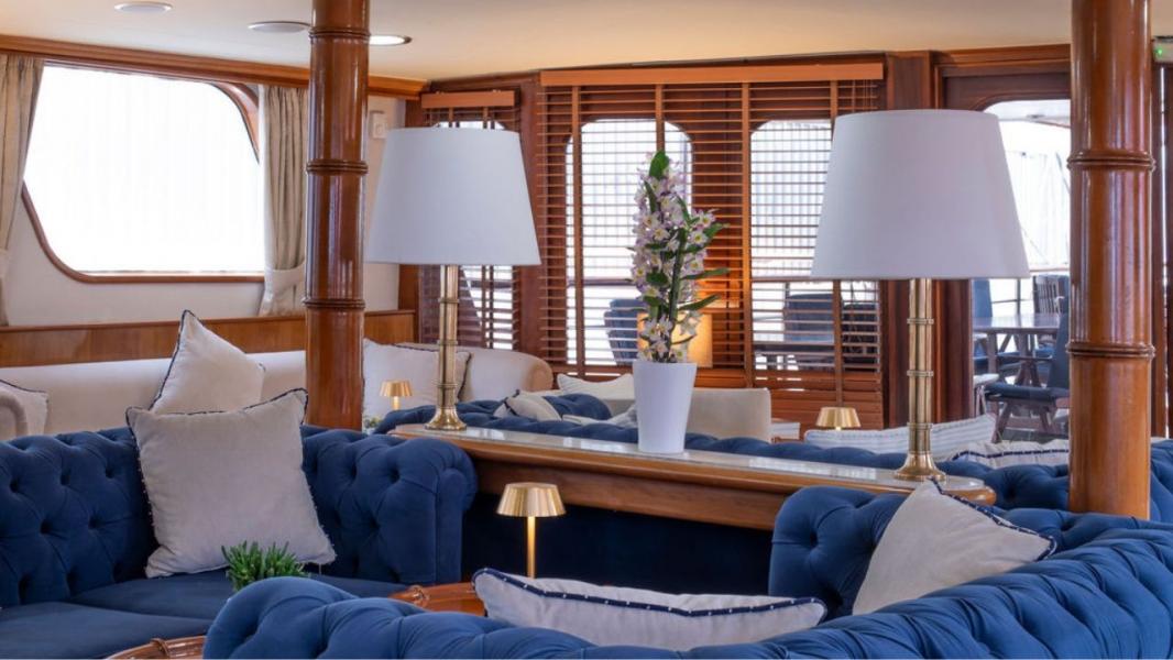 M/Y Callisto Yacht— Classic Elegance at Sea