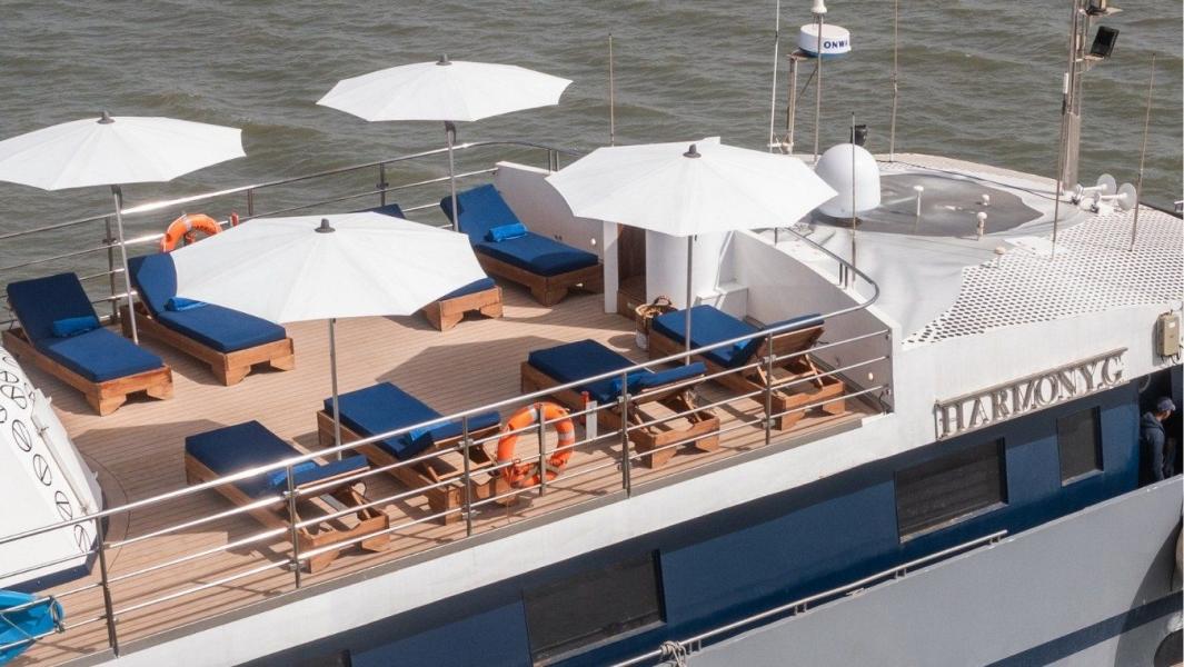Harmony G – Elegant Boutique Mega-Yacht