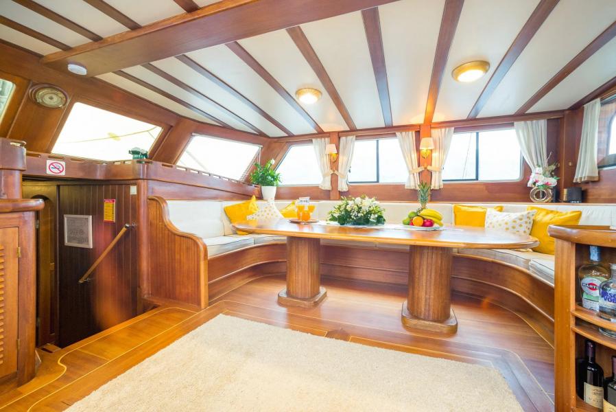 Gulet Kaptan Sefket – Private Luxury Sailing in Montenegro