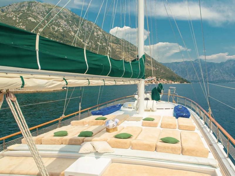 Gulet Sadri Usta 1 – A Luxury 16-Guest Turkish Gulet for the Perfect Montenegro Escape  