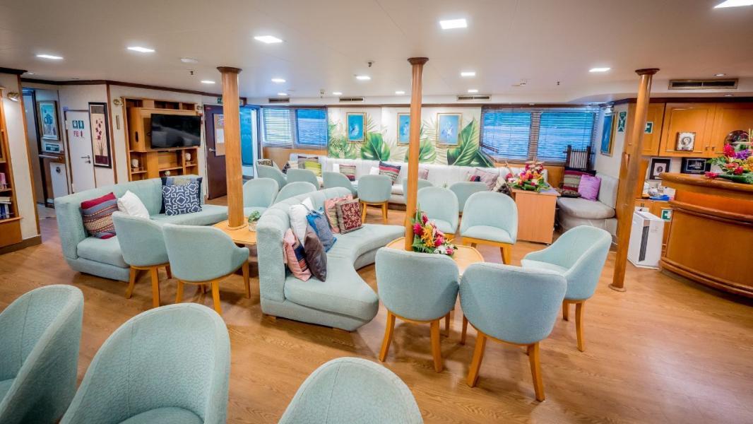 Tahiti 7-Nights Cruise – Tahiti & the Pearls of French Polynesia