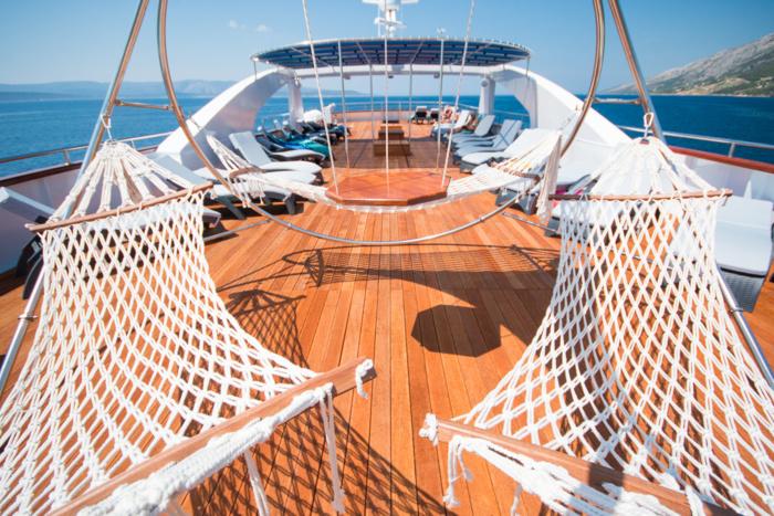 8-Days Deluxe Dalmatian Paradise Cruise