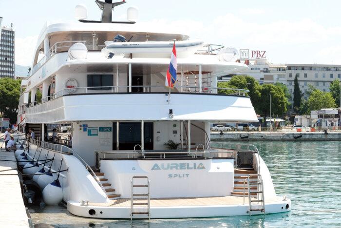 Deluxe One Way Wonder Cruise: Split to Dubrovnik