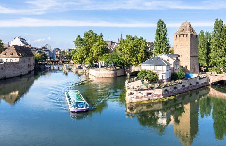 Benelux Paris Alsace İsviçre Almanya Turu THY ile 7 Gece Ekstra Turlar Dahil Sömestr Dönemi (BSL - CGN)