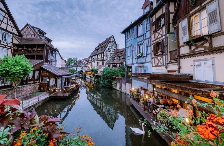 Benelux Paris Alsace İsviçre Almanya Turu THY ile 7 Gece Ekstra Turlar Dahil Sömestr Dönemi (ZRH - CGN)