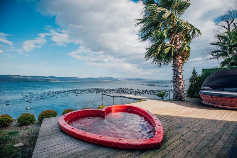 Sapanca Göldibi Suit Bungalov