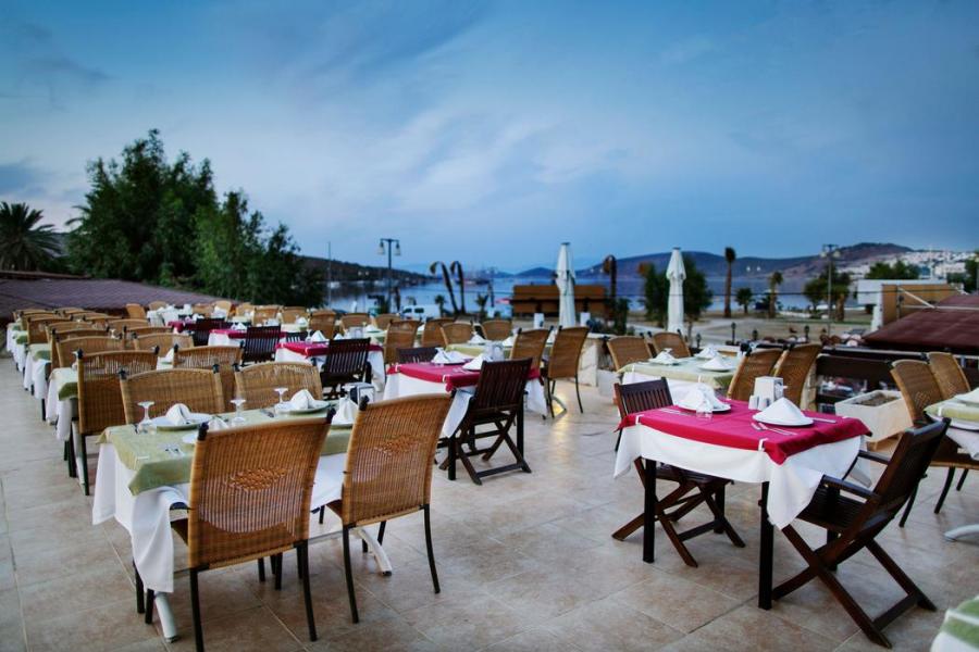 LADONİA HOTELS DEL MARE