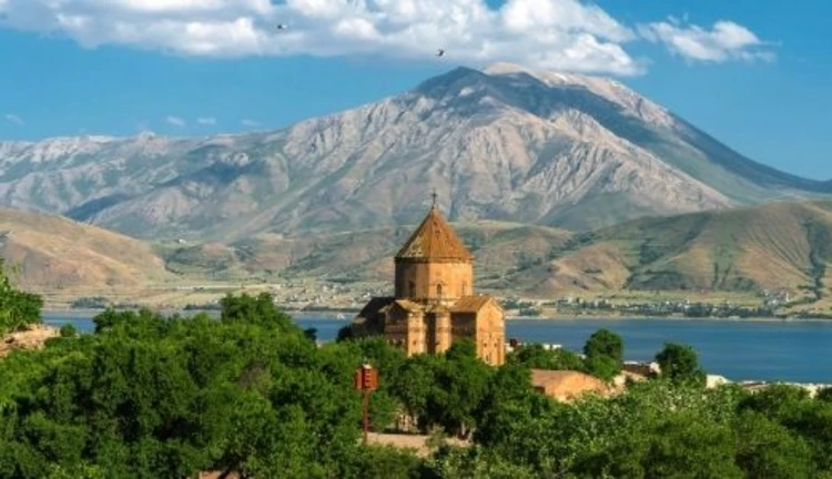 Doğu Ekspresi Treni ile Kars Van Turu