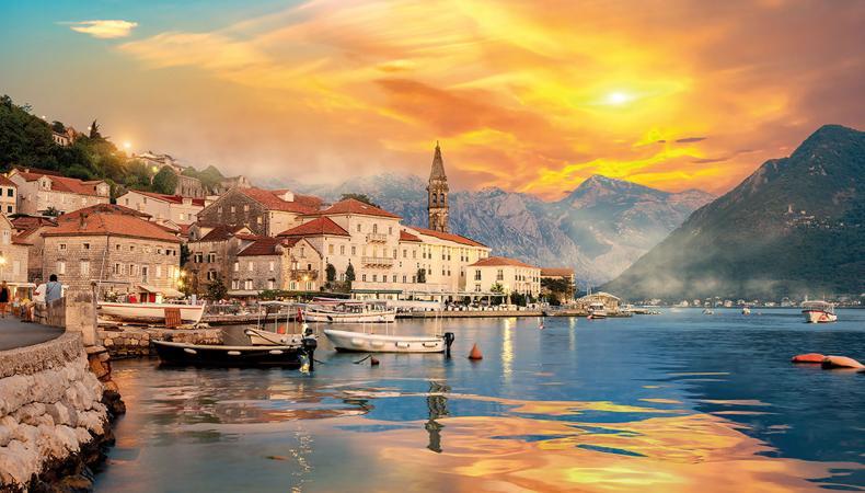 Uçaklı Vizesiz Büyük Balkan Turu İzmirden Direkt Uçuş Fırsatı ( 7 Gece 8 Gün)