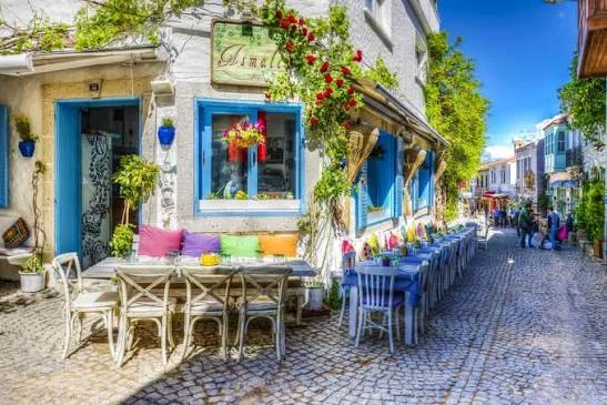 ÇEŞME ILICA PLAJI-ALAÇATI