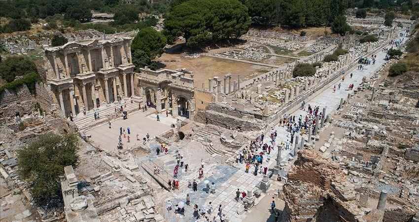 Efes Antik Kenti, Şirince ve Meryemana Turu
