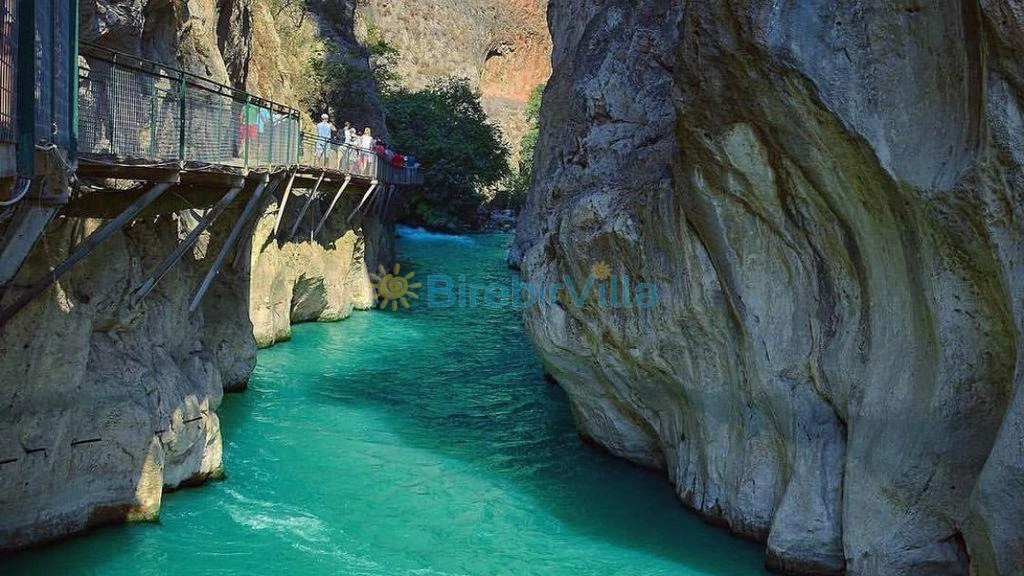 Fethiye Saklıkent ve Ölüdeniz Turu