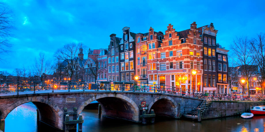 Benelüks, Paris, Köln Turu