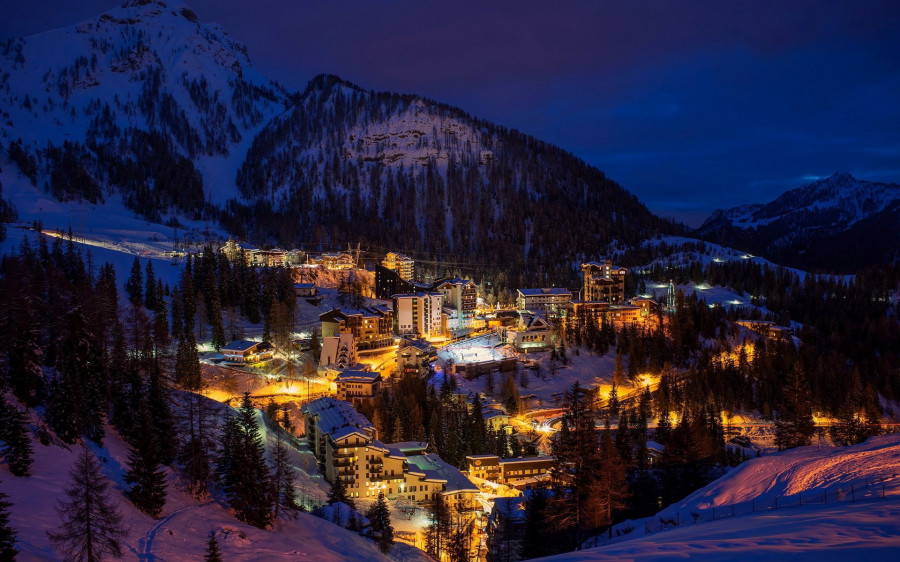 Bir Avrupa Masalı Turu