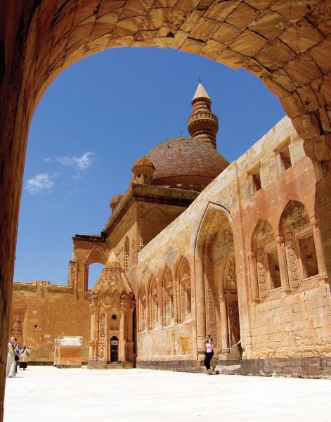 Uçaklı Van Kars Erzurum Turu / 3 Gece Otel Konaklamalı / İstanbul Çıkışlı