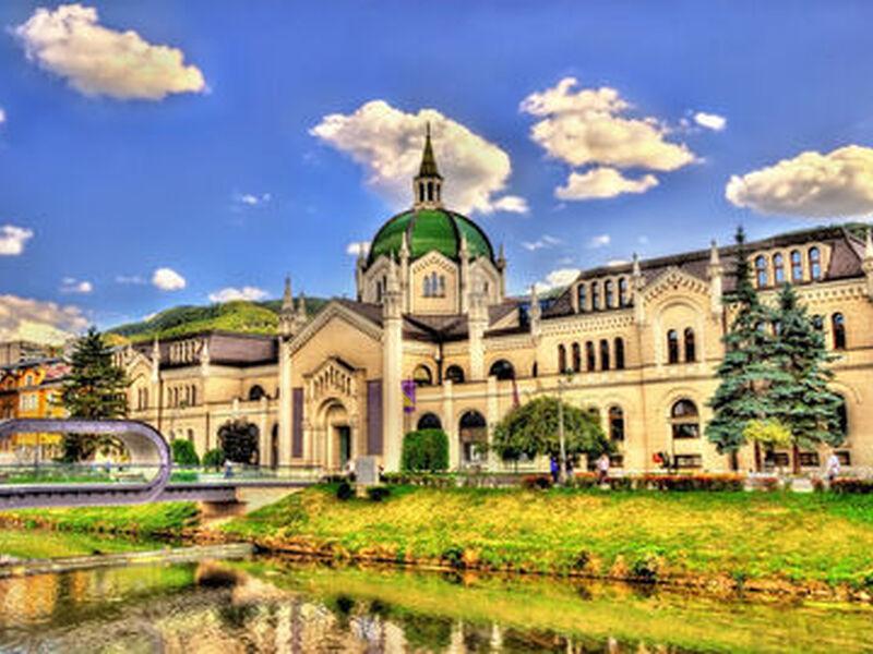 Otobüs ile Balkan İncileri