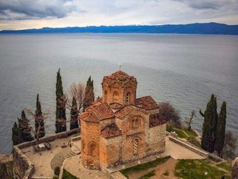 Kısa Balkan Masalı