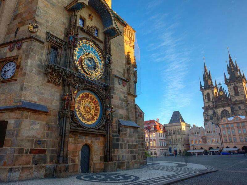 Uçaklı Orta Avrupa Masalı Turu