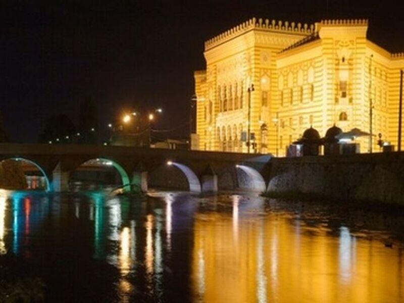 Otobüs ile Balkan Masalı (Ekstra Turlar, Akşam Yemekleri, Balkan Gecesi & Yunan Tavernası Dahil)