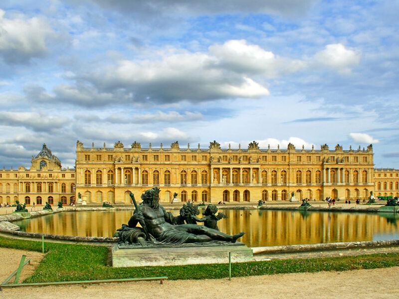 19 Mayıs Özel Görkemli Paris ve İncileri  Gezilecek Ülkeler 