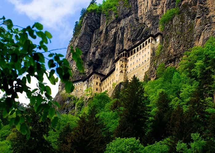 Karadeniz Yaylalar ve Batum Turu / 5 Gece Otel Konaklamalı / İstanbul Çıkışlı