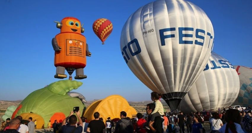 1 Gece İzmir Çıkışlı Kapadokya Balon Festivali Turu
