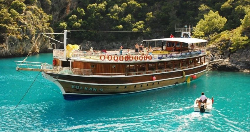 2 Gece İzmir Çıkışlı Marmaris Turu