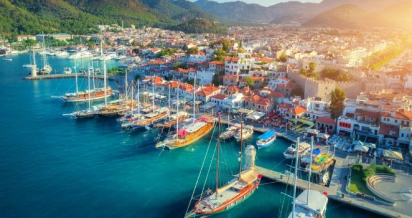 2 Gece İzmir Çıkışlı Marmaris Turu