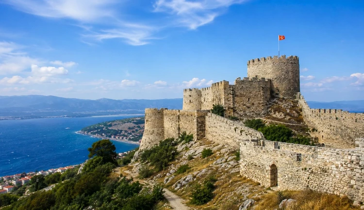 Çanakkale-Bozcaada-Assos-Kazdağları-Cunda Adası Turu - 2 Gece 3 Gün (Eskişehir Çıkışlı)