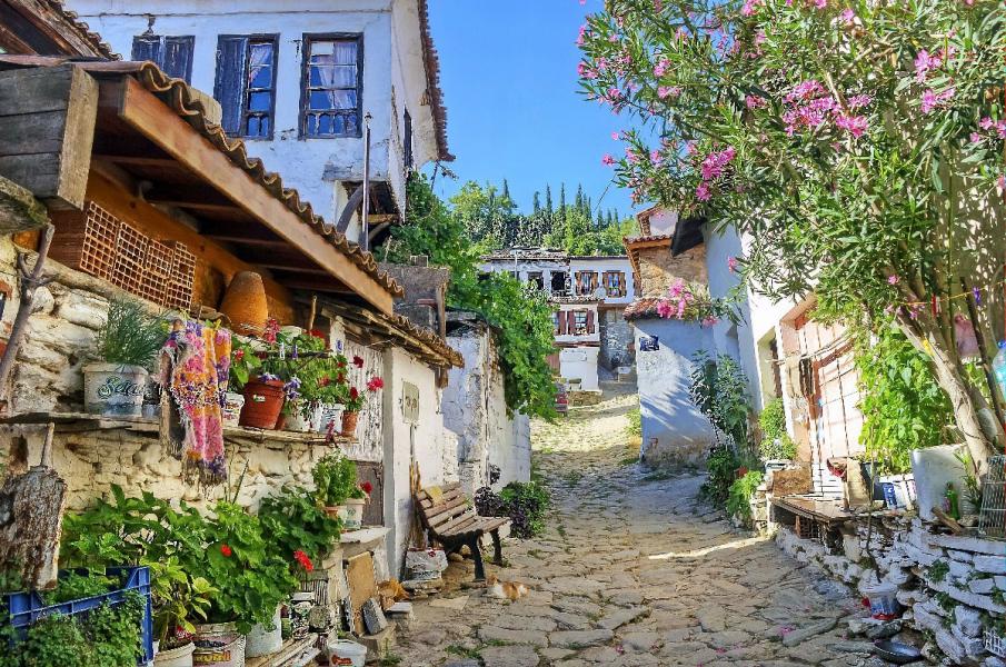 Butik Ege Turu - 2 Gece 3 Gün (Ankara Çıkışlı)