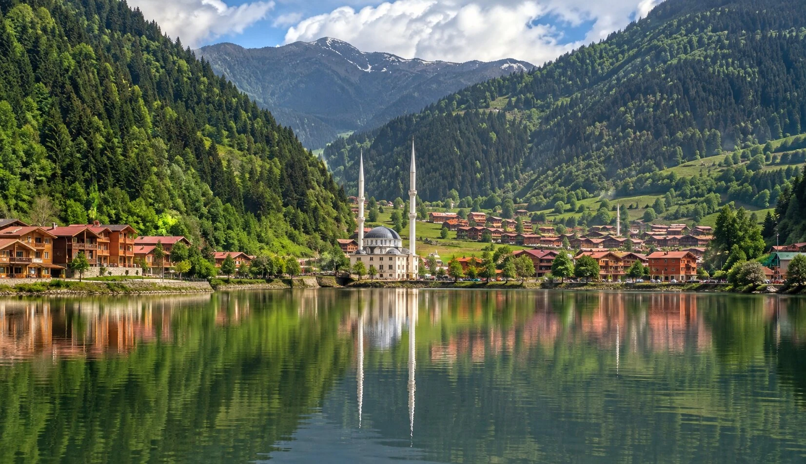 Uçaklı Karadeniz ve Batum Turu - 3 Gece 4 Gün (Ankara Çıkışlı)