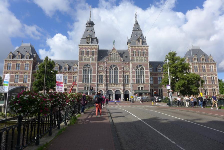 Benelux & Paris Turu
