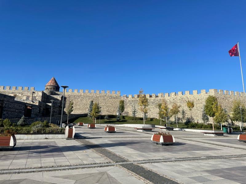 DOĞU EKSPRESİ TURU