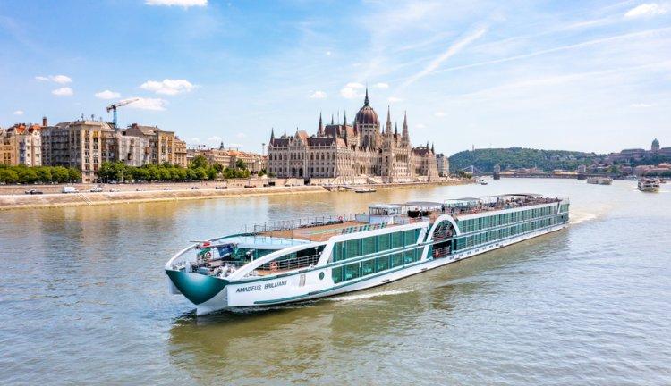 Amadeus Brilliant 5* Cruise I Ren Nehrinde Lale Zamanı Özel Seferi