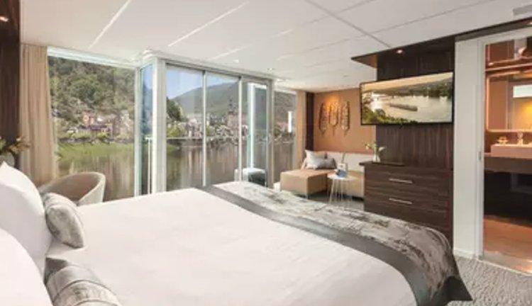 Mavi Tuna Nehri Deluxe Cruise | İzmir Çıkışlı Seçkin Avrupa Nehir Yolculuğu – Amadeus Queen 5★