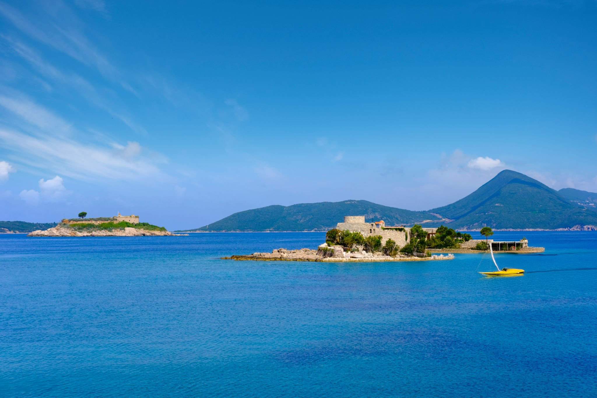 Lustica Bay