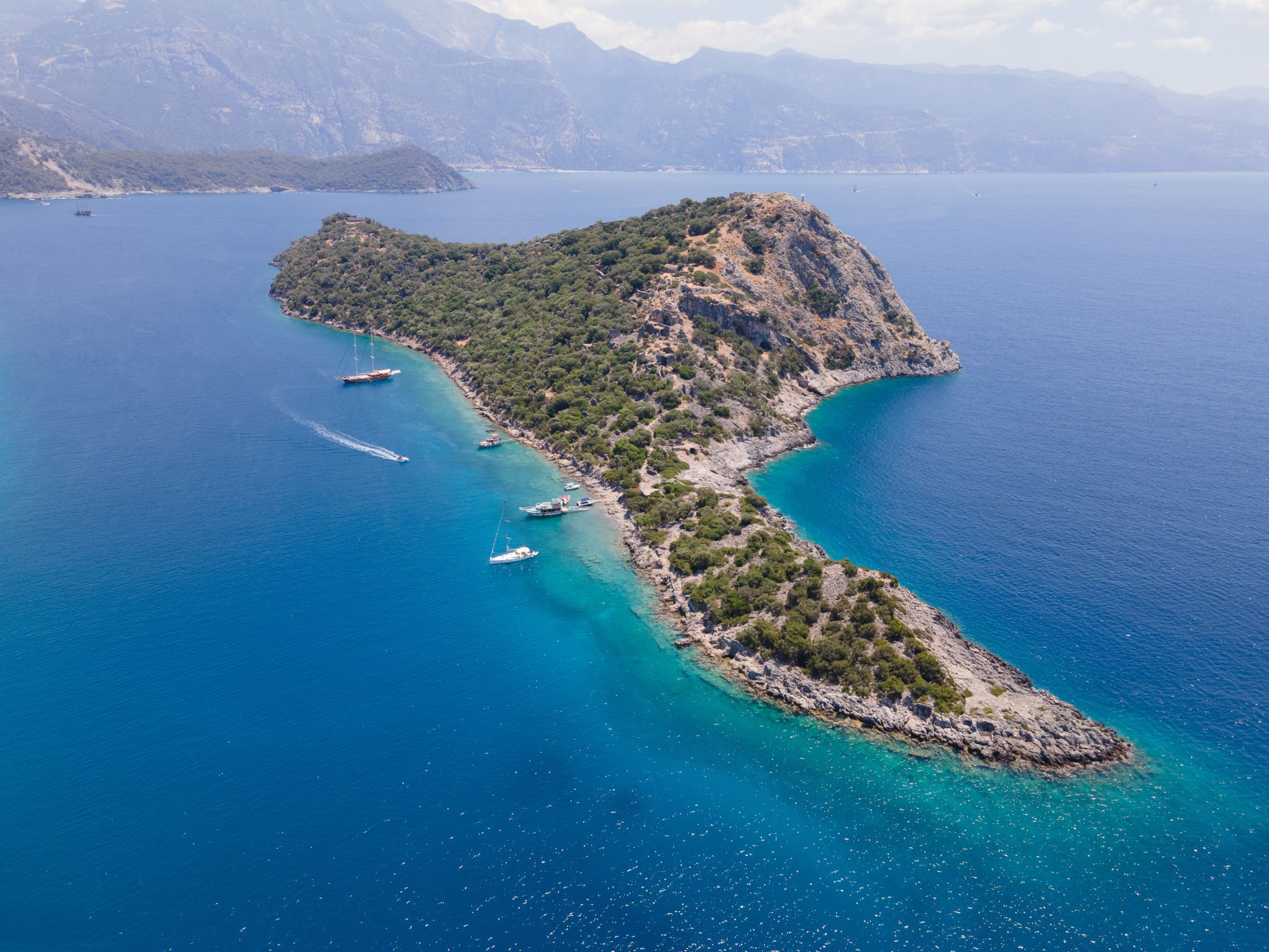 St. Nicholas Island Yacht Charter