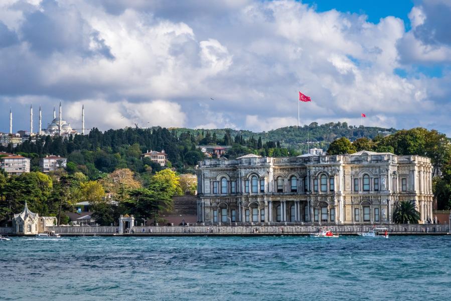 Almanya Çıkışlı İstanbul Turu (7 Tepe, Türbeler, Camiler, Boğaz ve Ramazan Alışverişi Turu)