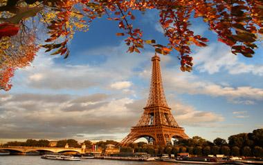 Romantik Paris Kaçamağı: Sevgililer gününe Özel Paris Turu