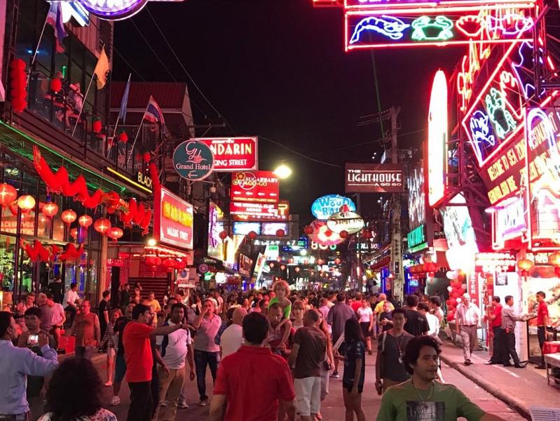 Bangkok (2) Pattaya (5) Turu Mahan Havayolları ile Yılbaşı Özel 7 Gece 9 Gün