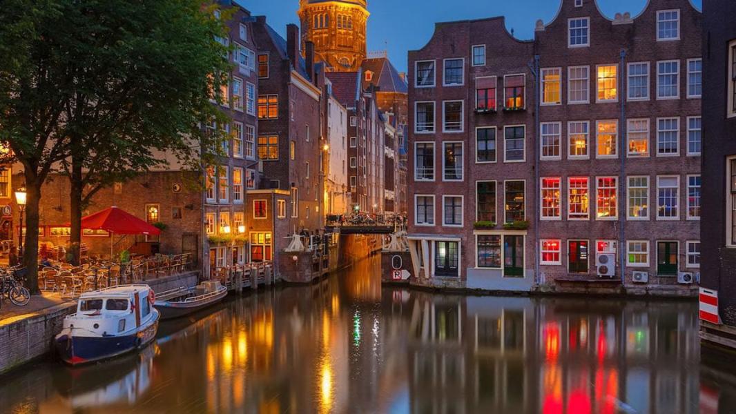 Görkemli Üçlü Benelüx Fransa Almanya Turu 7 Gece 8 Gün Ramazan Bayramı Özel Türk Havayolları İle 