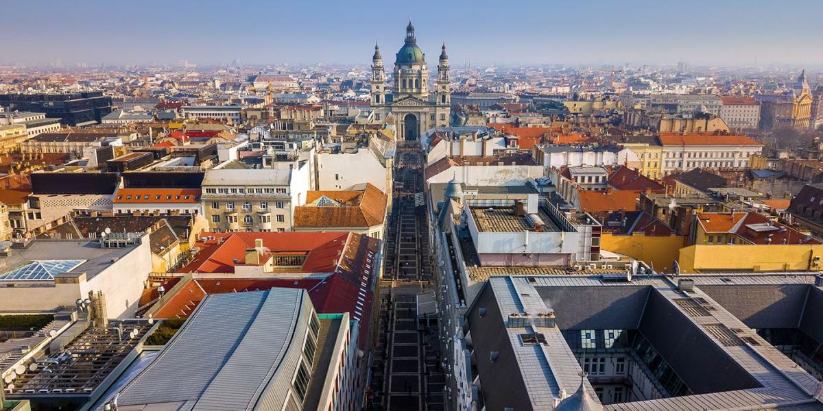 Görkemli Orta Avrupa Budapeşte Prag Viyana Turu 7 Gece 8 Gün İlkbahar Yaz Dönemi Ajet Havayolları İle (BUD-PRG)  